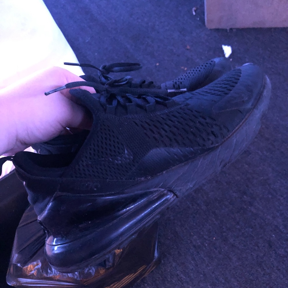 Nike Air Max 270
